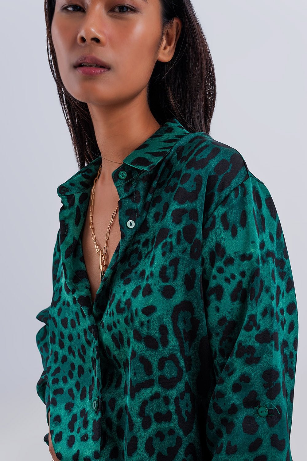 Camicia Morbida a Maniche Lunghe con Stampa Animalier Verde - Because I'm Different shop