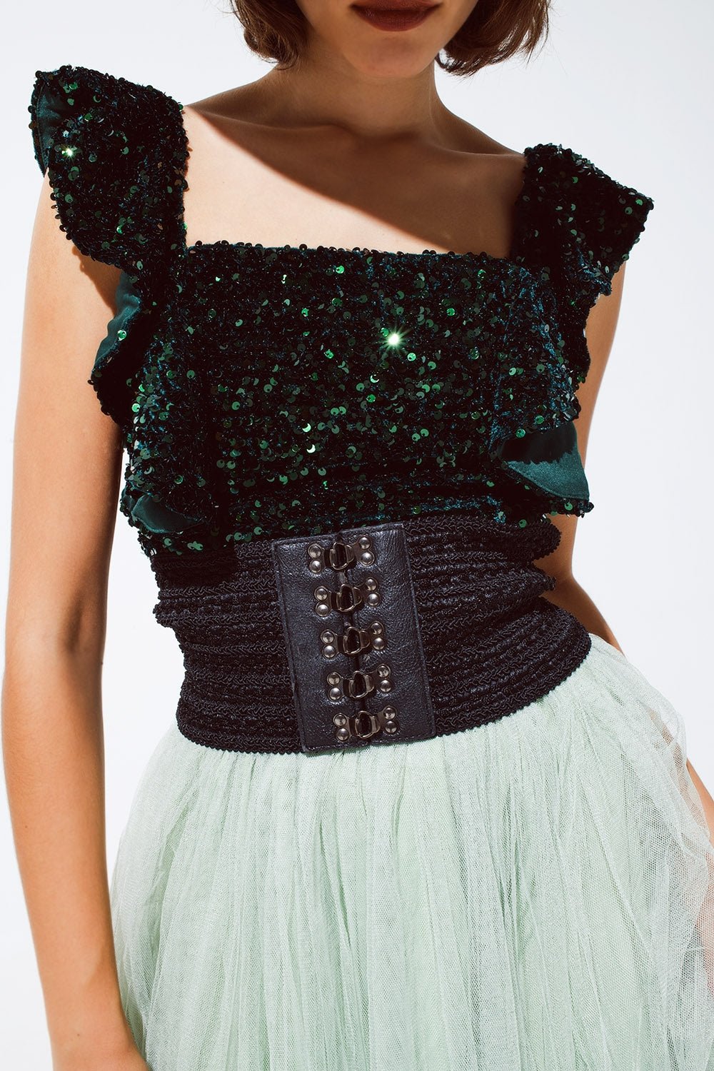Top corto verde con paillettes e spalline larghe - Because I'm Different shop