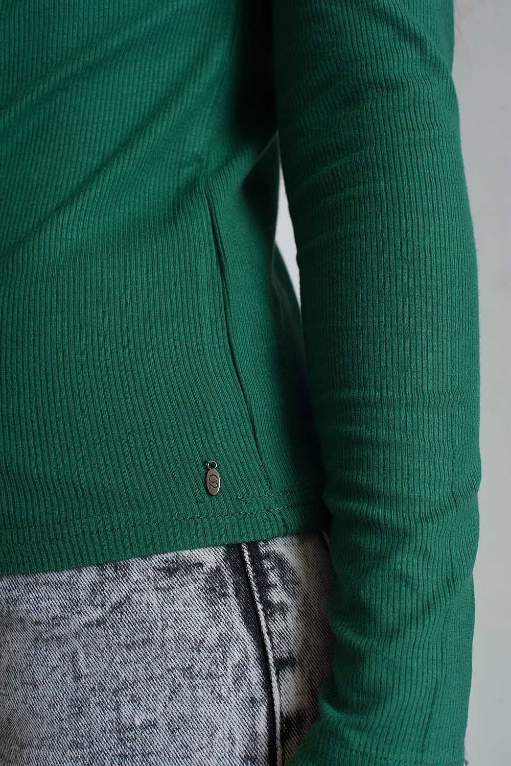 Maglione con Collo Asimmetrico in Verde - Because I'm Different shop