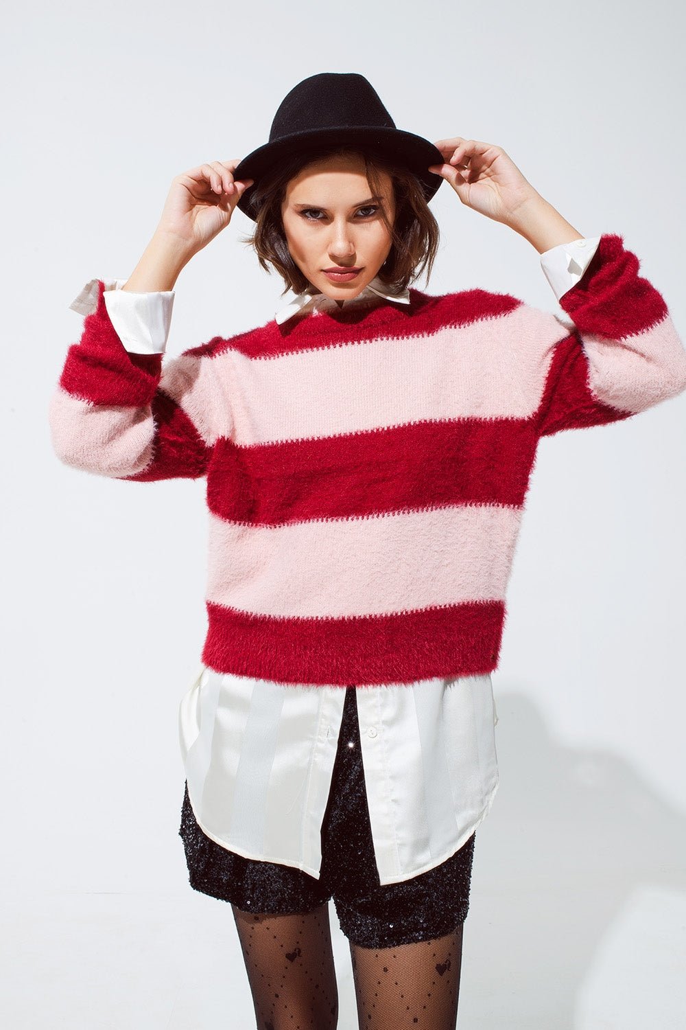 Pink Sweater With Stripes and a Crew Neck - Because I'm Different shop